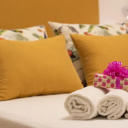 Dimore De Luca- Domani